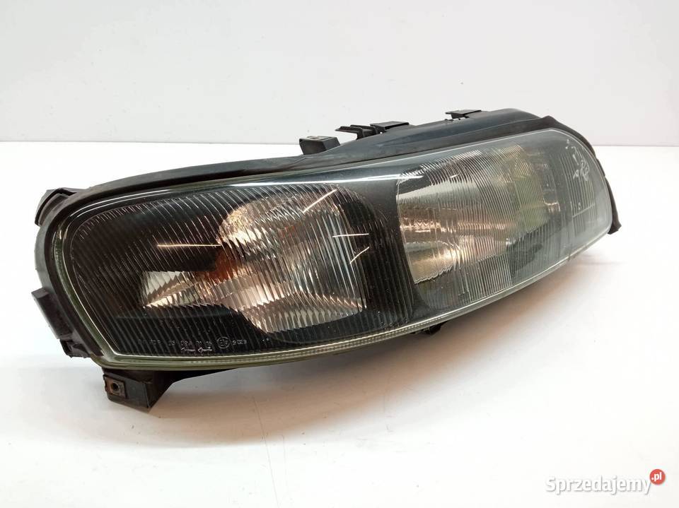 LAMPA PRZÓD PRAWA EU Volvo S60 I 20002009