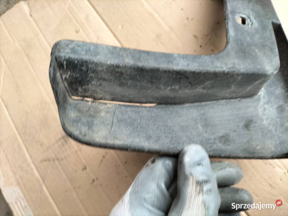 NISSAN XTRAIL T31 CHLAPACZ LEWY PRZÓD