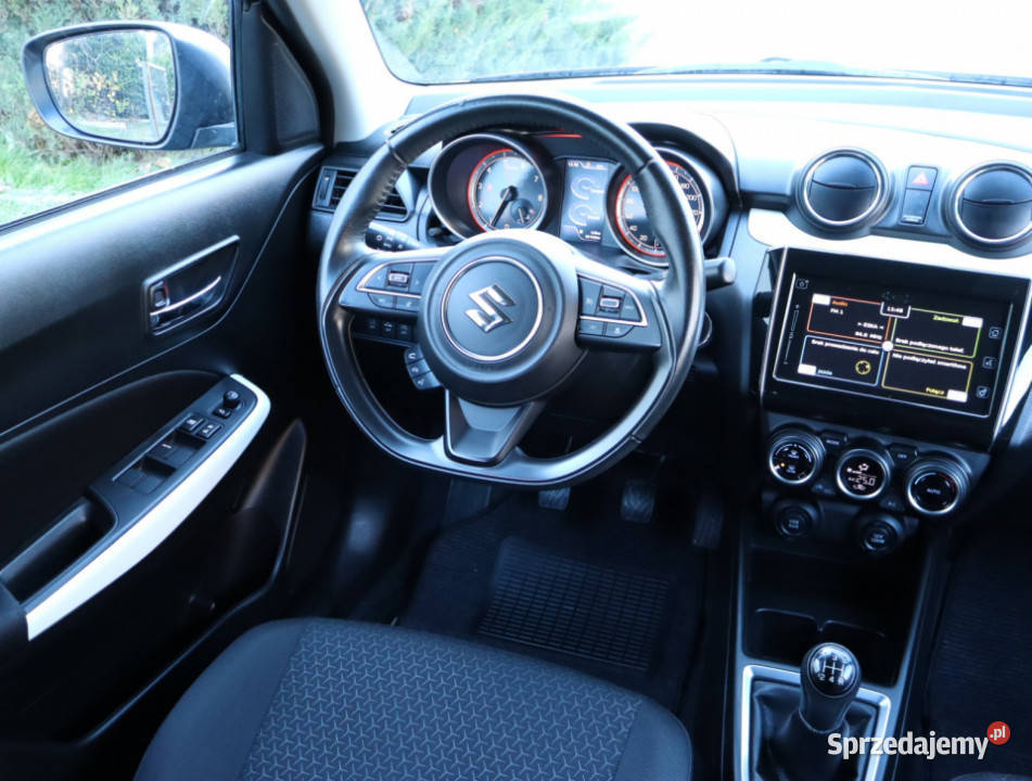 Suzuki Swift 12 SHVS kamera cofania Piaseczno sprzedam
