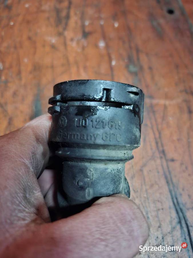 Króciec chłodnicy wody VW Seat Skoda Audi 19 TDI sprzedam