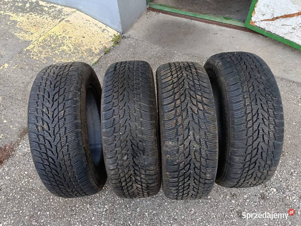 Komplet opon zimowych Nokian 19565R15 2020 65 Słomniki