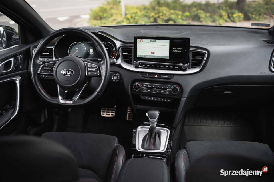 Kia Ceed 16 TGDI GT isofix