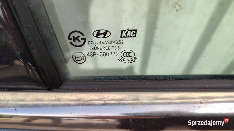 HYUNDAI I40 SEDAN DRZWI PRAWE TYL TYLNE