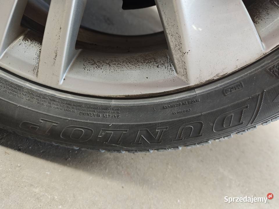 Opony zimowe Dunlop 235 55 r18 używane Stalowa Wola