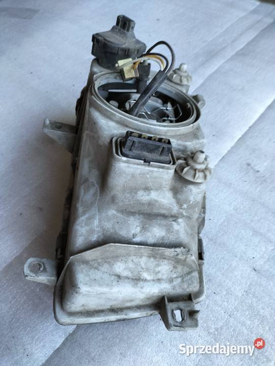 Volkswagen VW VENTO LAMPA PRZÓD PRZEDNIA LEWA osobowe