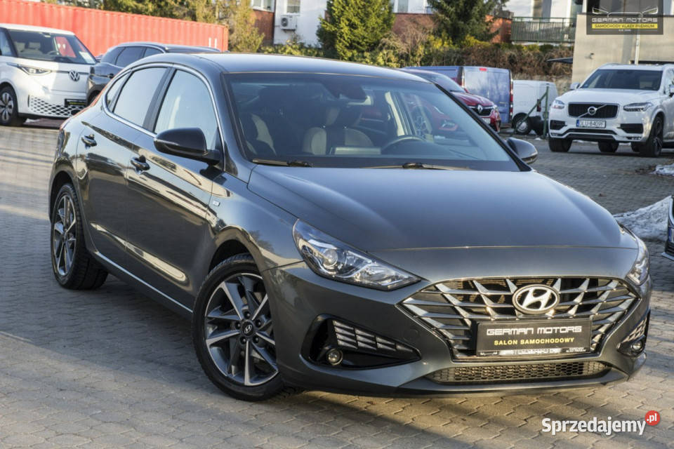 Hyundai i30 FASTBACK Ledy Kamera Podgrzewane aluminiowe felgi Gdynia