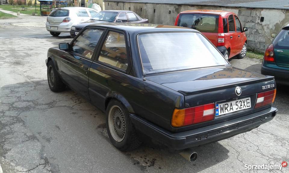 BMW E30 18is oryginalny is klasyk kjs drift Seria 3 Radom sprzedam