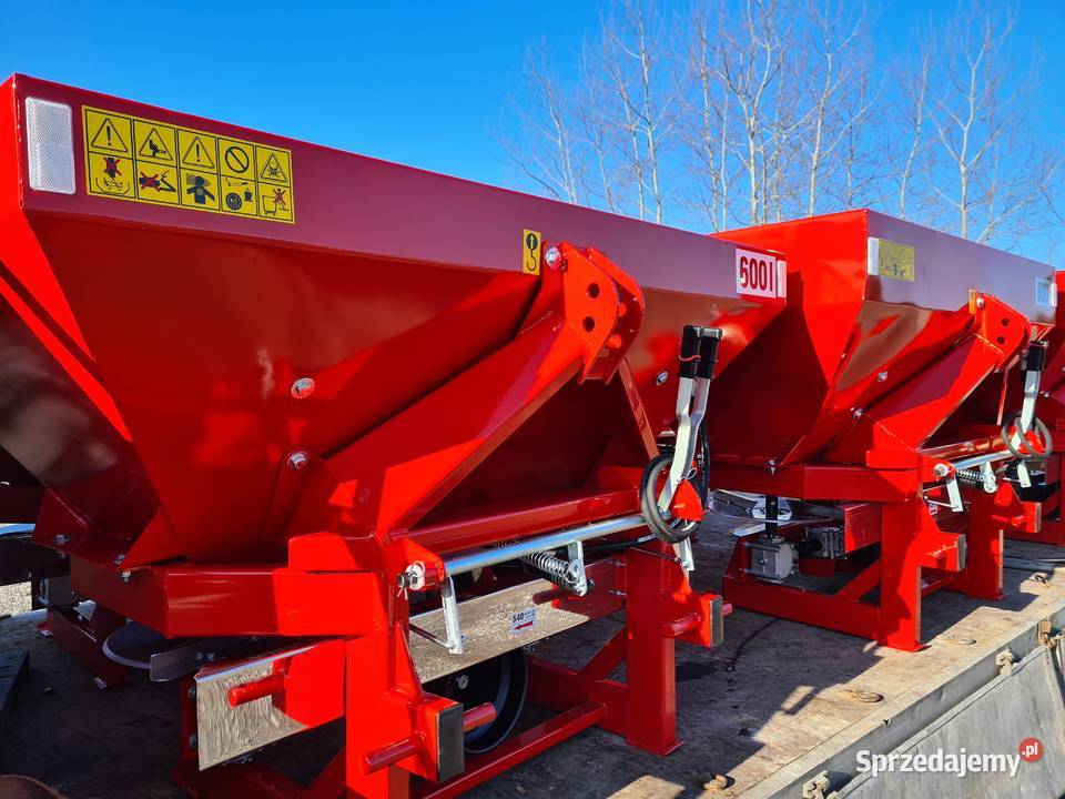 ROZSIEWACZ nawozu 2 1 talerzowy gwarancja nieuszkodzony Chojna