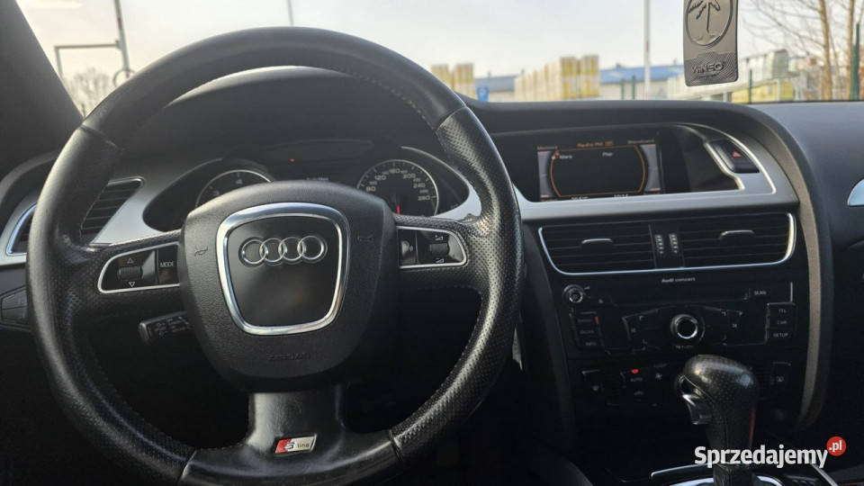 Audi A4 Avant zarejestowane climatronic ledy S nieuszkodzony Lębork