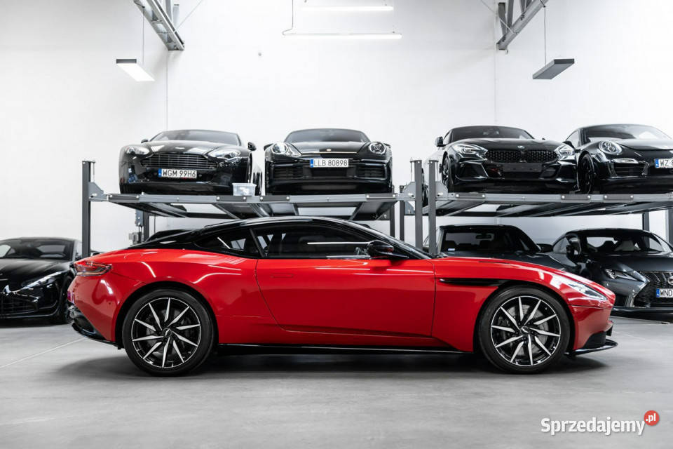 Aston Martin DB11 52 V12 pakiet AMR 639 czujnik deszczu Węgrzce