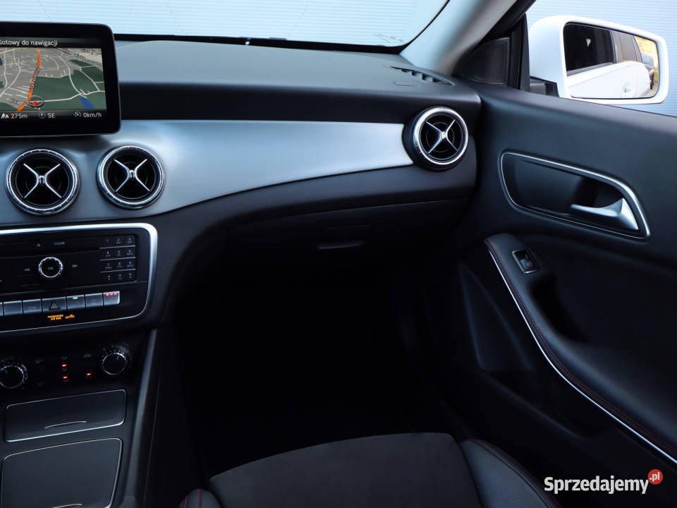 Mercedes CLA 200 benzyna Katowice sprzedam
