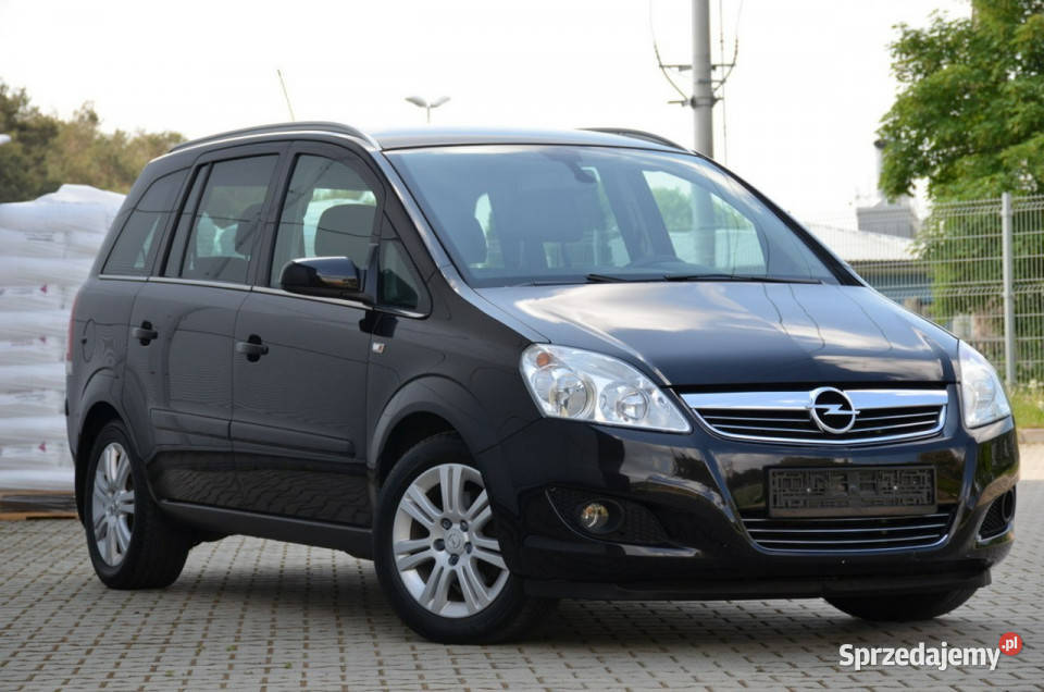 Opel Zafira Czarna Cosmo Opłacona 18i Lift Kutno sprzedam