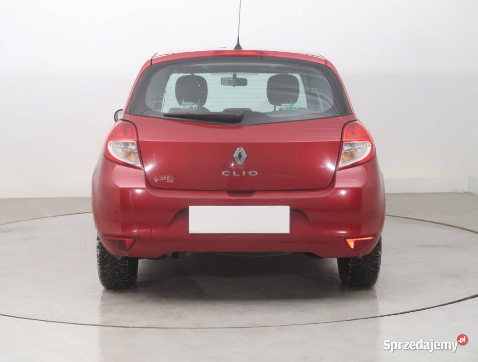 Renault Clio 12 16V światła przeciwmgielne Bielany Wrocławskie