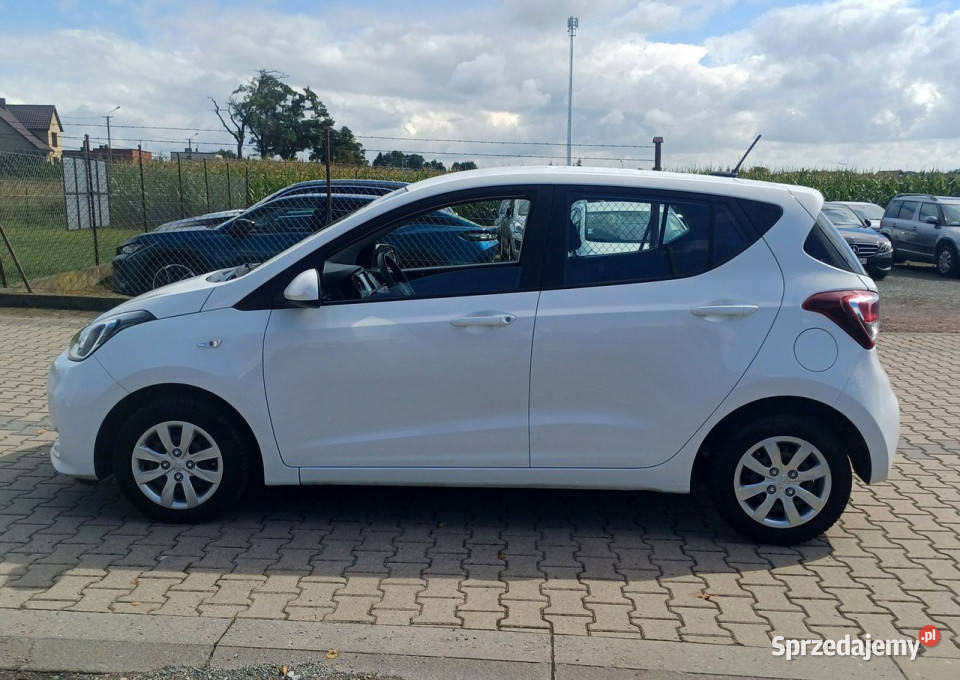 Hyundai i10 10 Benzyna 67 Nawigacja Klimatronic elektryczne lusterka Suchorzew