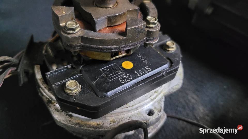 2x Rozdzielacz zapłonu Delco Remy Opel Kadett Tuszynek Majoracki