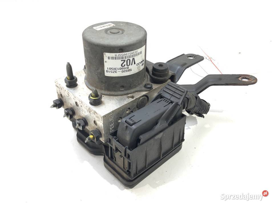 POMPA ABS HYUNDAI i40 5892032510 17 136 osobowe Układ ABS i ESP