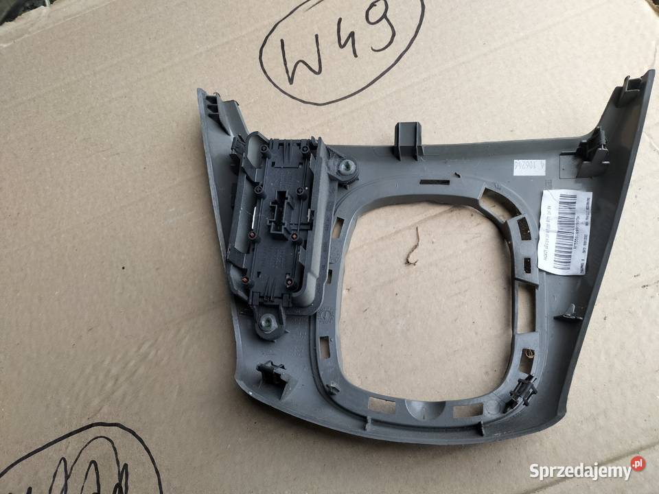Renault Megane 2 II RAMKA MIESZKA WŁĄCZNIK