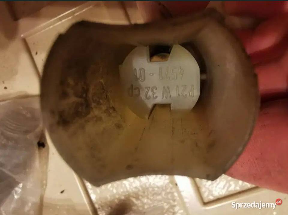 Gniazdo oprawka żarówki BMW E32 E34 osobowe Żory sprzedam