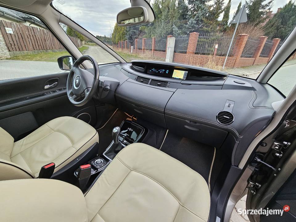 20DCI INITIALE 7 Osób kamera dach szklany Lublin