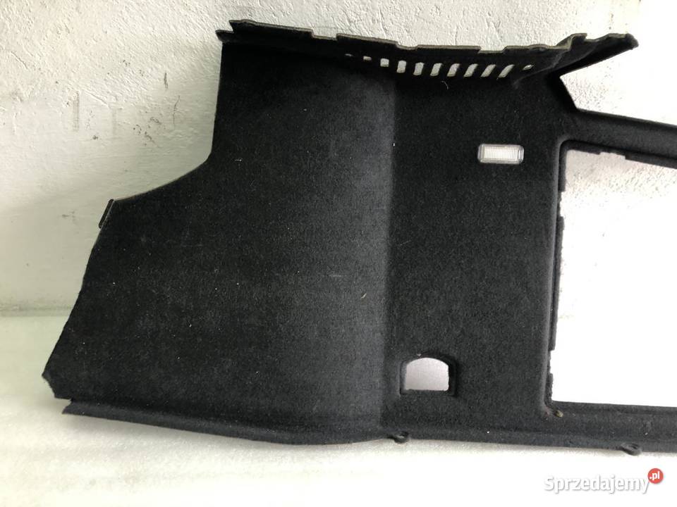 BOCZEK BAGAŻNIKA PRAWY 3D5867428C VW PHAETON Motoryzacja