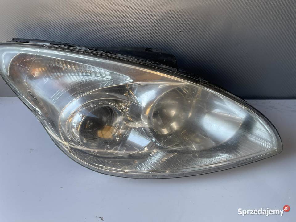 HYUNDAI I30 PRAWA LAMPA PRZÓD Lampy przednie Ostroróg