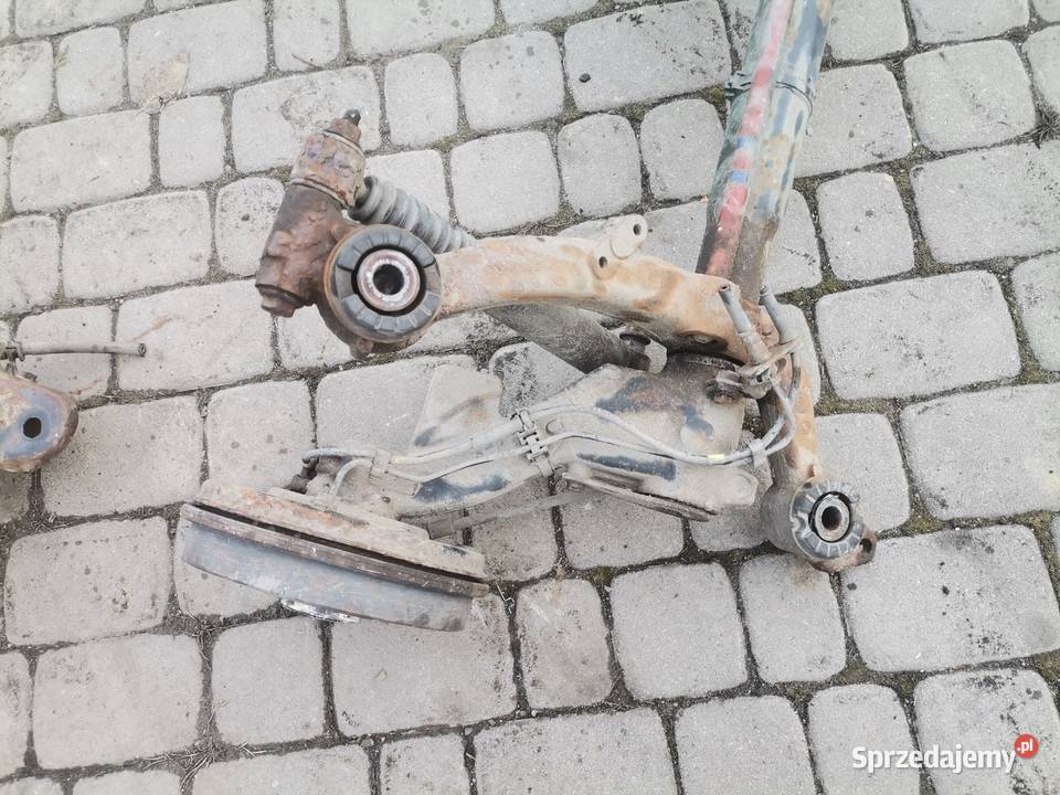 PEUGEOT 206 HB 5D BELKA OŚ ZAWIESZENIA TYŁ BĘBNY Rok produkcji 2002 Nowy Sącz sprzedam