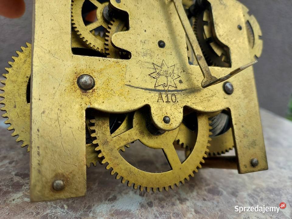 627 Mechanizm starego zegara ściennego Junghans Tczew