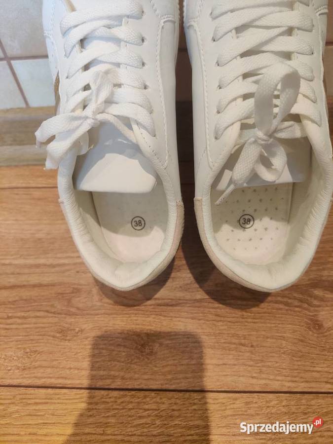 Damskie buty sportowe Myszków sprzedam