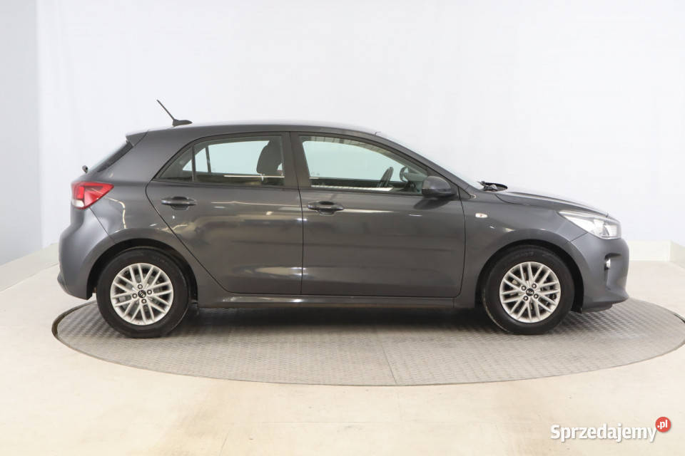 Kia Rio 14 CVVT manualna Zabrze