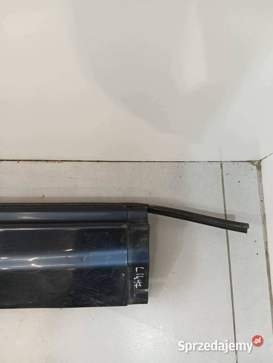 LISTWA PROGOWA LEWA NAKŁADKA 72316 31672370 sprzedam