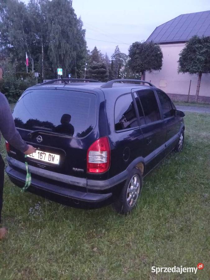 Zafira 2004 lift 22dti bez rdzy całość na części małopolskie Biecz sprzedam