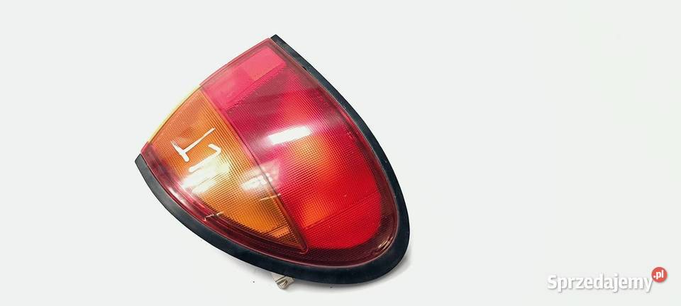 LAMPA LEWA TYŁ MAZDA 323 Lipno