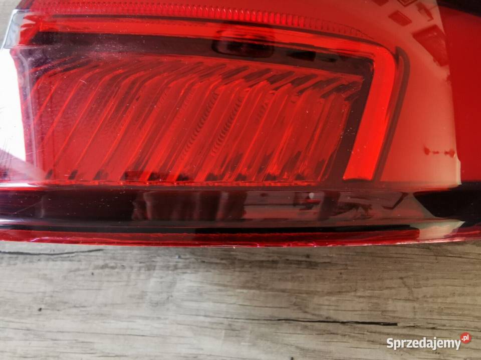 Audi A3 Sportback Lift 1620 lampa tylna prawa Świerzawa
