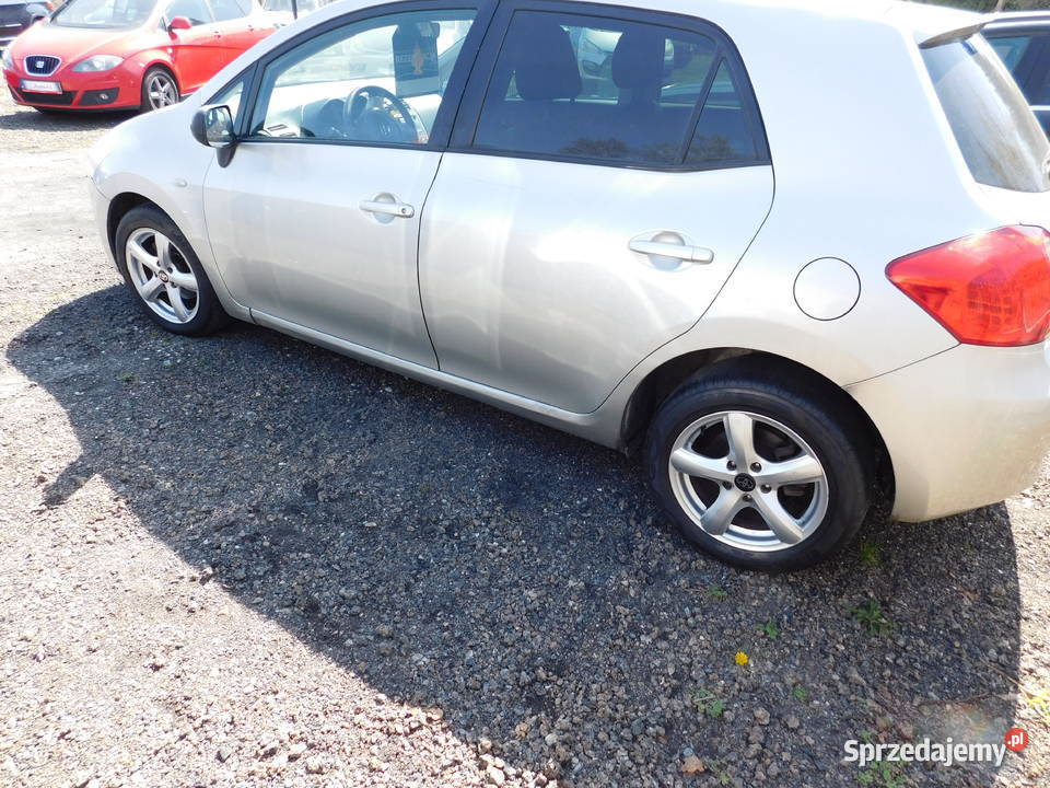 Toyota auris Łódź