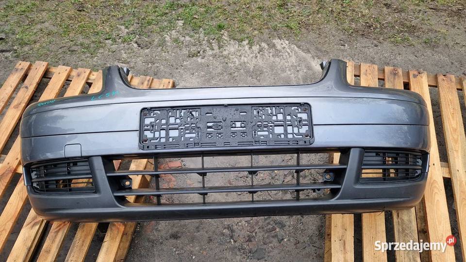 VW Touran 0306 zderzak przód LC5M Słowikowo