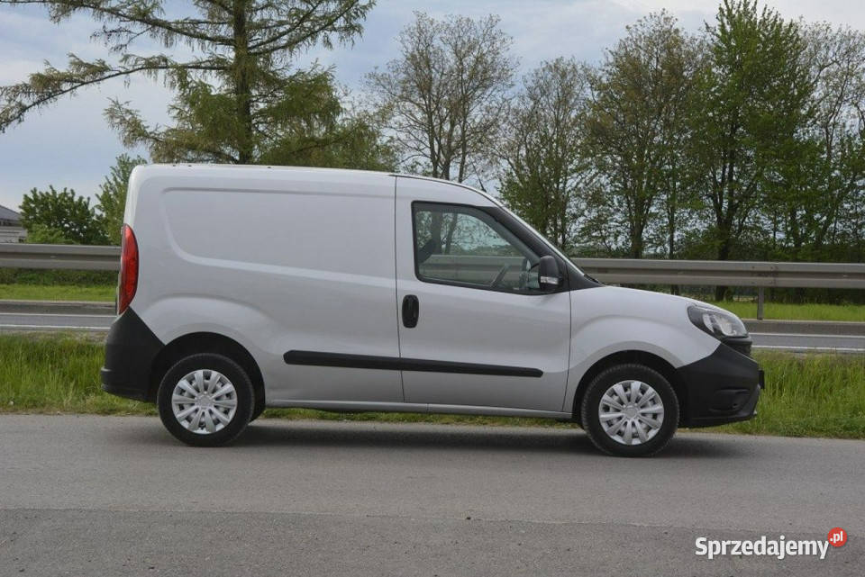 Fiat Doblo 13 Mjet L1H1 gwarancja przebiegu diesel podkarpackie Sędziszów Małopolski sprzedam