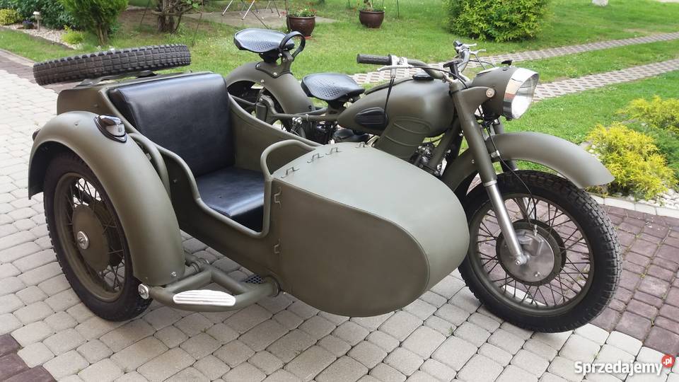 K750 z wózkiem bocznym 1962rM72Ural Dniepr Leżajsk