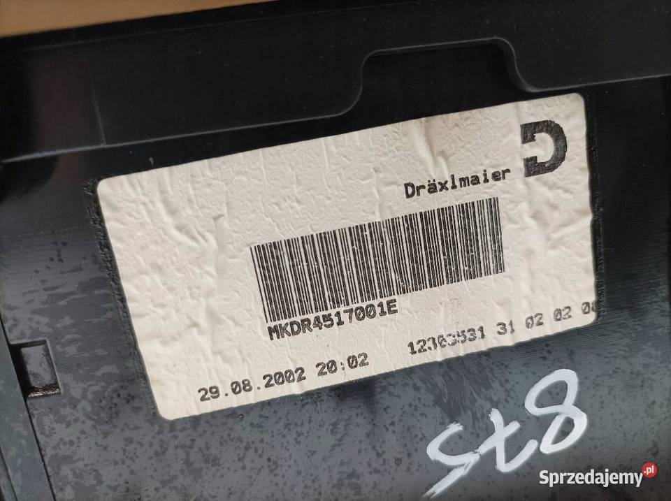 TUNEL ŚRODKOWY PODŁOKIETNIK PRZEŁĄCZNIK Bmw osobowe