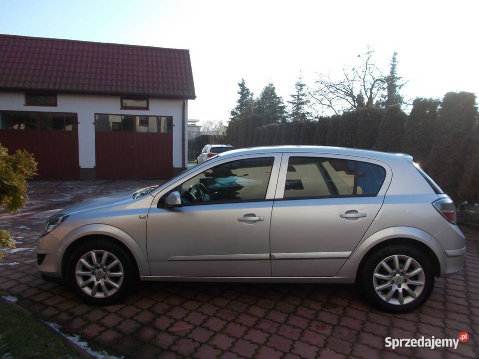 OPEL ASTRA H 18 benz 2008 r 5 drzwi KLIMATYZACJA lakier metallic Uniejów