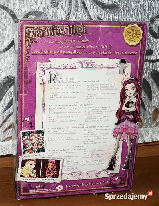 Ever After High RAVEN QUEEN Rebels Basic Mattel
