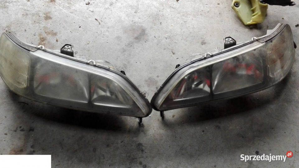 HONDA ACCORD 2000 REFLEKTOR LAMPA PRAWA ANGLIK Kozubszczyzna