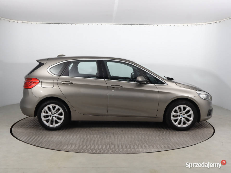 BMW 2 Active Tourer 218d Active Tourer radio dolnośląskie Bielany Wrocławskie