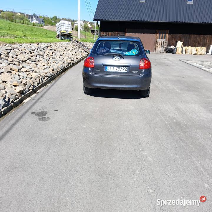 Toyota Auris Pisarzowa sprzedam