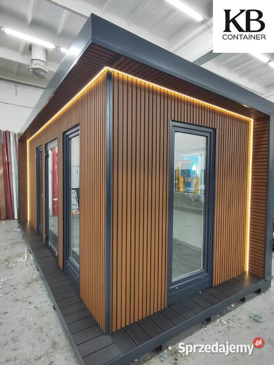 Pawilon ogrodowy Przeszklone biuro 60 x 30 m z Kędzierzyn-Koźle