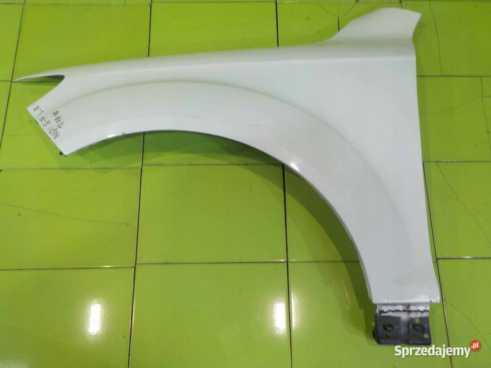 AUDI Q7 4L 07r blotnik lewy przod mazowieckie Suków sprzedam