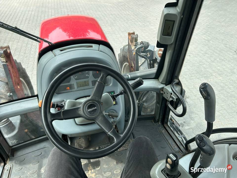 Valtra N91 Valmet N101 MF 6290 Valmet 6100 T120