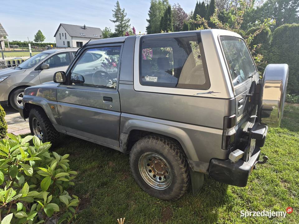 Sprzedam daihatsu feroze Rok produkcji 1991 pomorskie Kiełpino