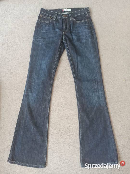 Męskie spodnie Levis rozmiar W28 L34 2834 Levi sprzedam