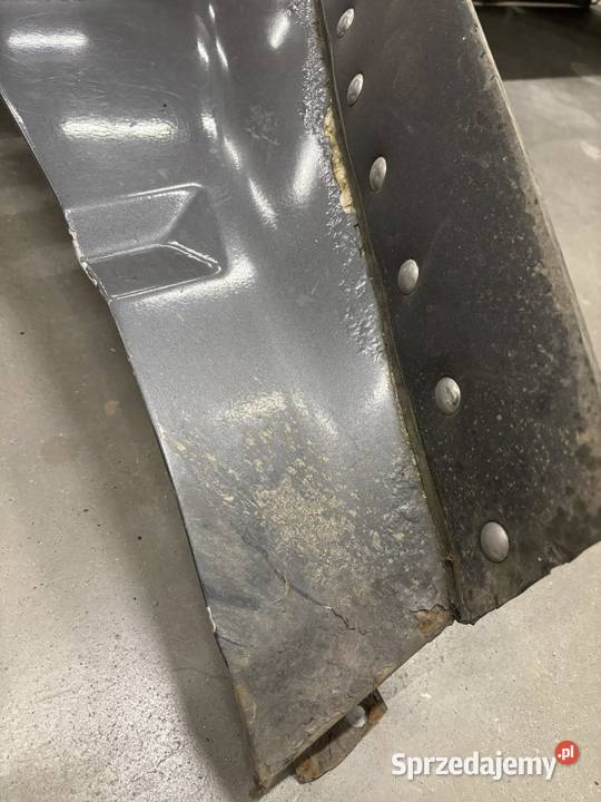 Nissan Patrol Y60 błotnik przód oryginał dobra wielkopolskie Poznań