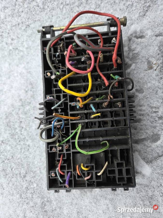 Polonez Caro benz skrzynka bezpieczników Gliwice